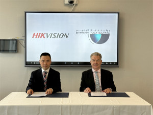 مذكرة تفاهم بين البوليتكنك و HikVision لخلق بيئة تعليمية ذكية